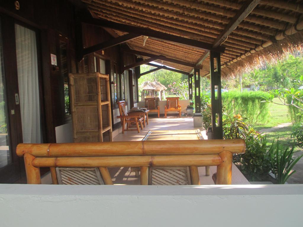 Selong Belanak Bungalows Екстериор снимка